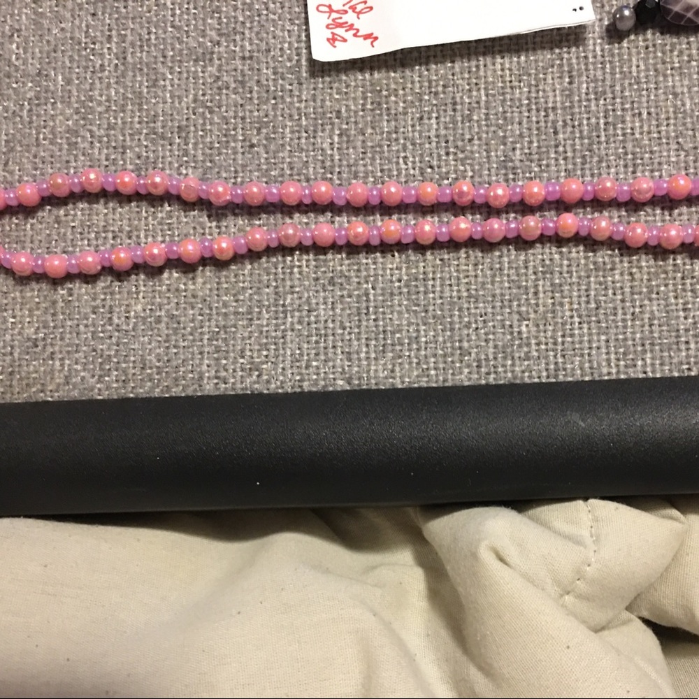 Necklace pink